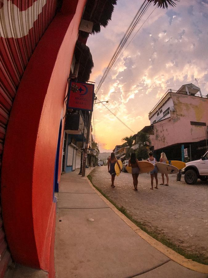 Petit Hotel Hafa Sayulita Exteriör bild